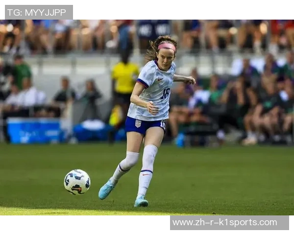 美国足球联赛中不可忽视的顶级球星及其精彩表现分析 美国足球联赛中不可忽视的顶级球星及其精彩表现分析